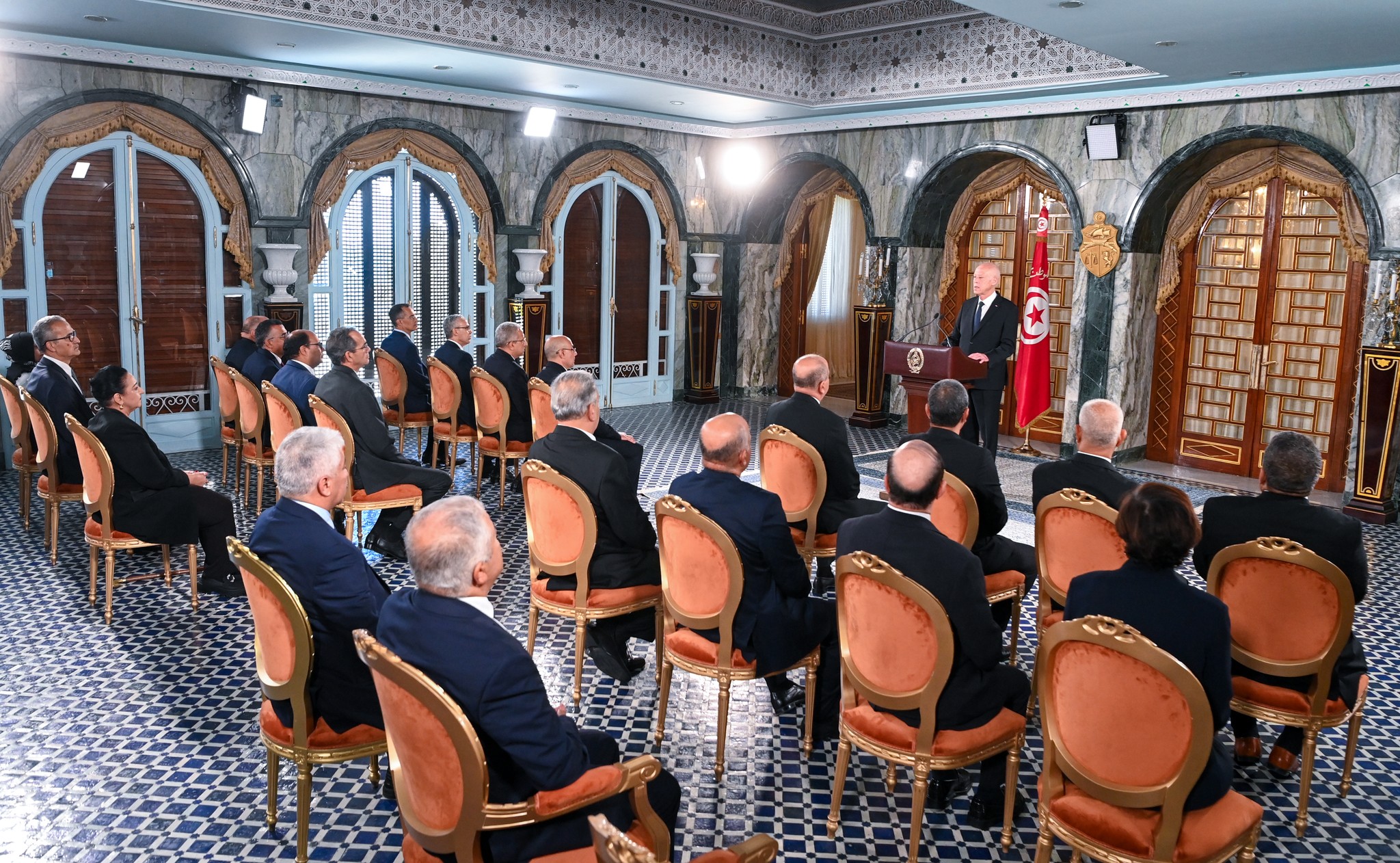 منها تنقيح مجلة الشغل وإحداث صندوق للحماية الاجتماعية..   الحكومة تستعد لاتخاذ إجراءات تكرّس الدور الاجتماعي للدولة